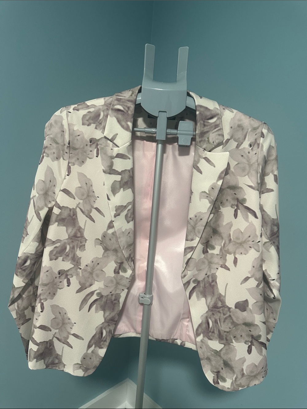 Allegra K Women's Floral Blazer in Pink and Gray Tones
